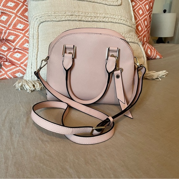 Danier Light Pink HandBag/Crossbody Bag - Picture 12 of 14